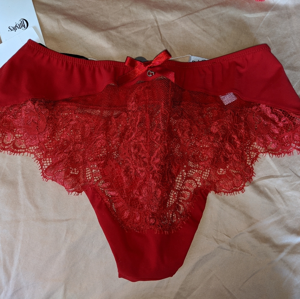 Christies red lace panties 2/Small ' Ava' NWT